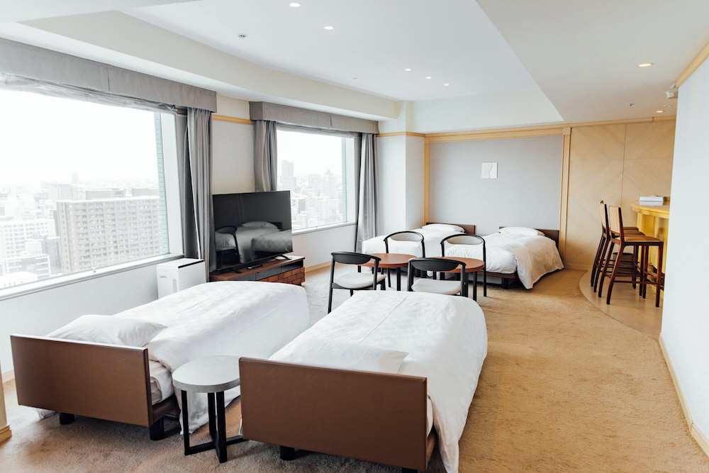 Club Royal Suite Family Room with Club Lounge access, 22th floor~, 105sqm, Non Smoking - Photo 5