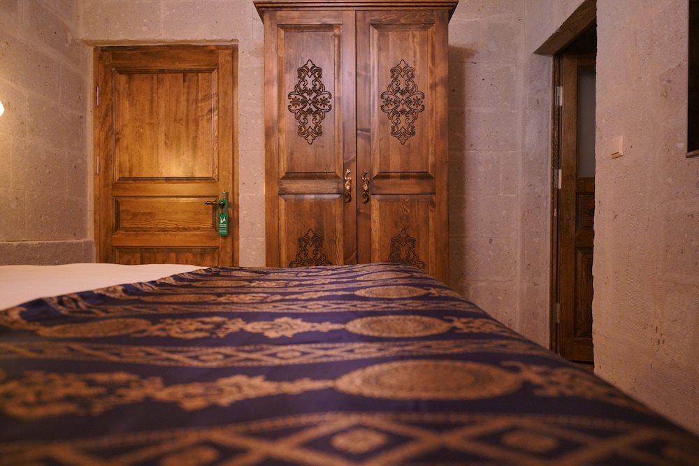 Hanzade Deluxe Stone Room - Photo 26