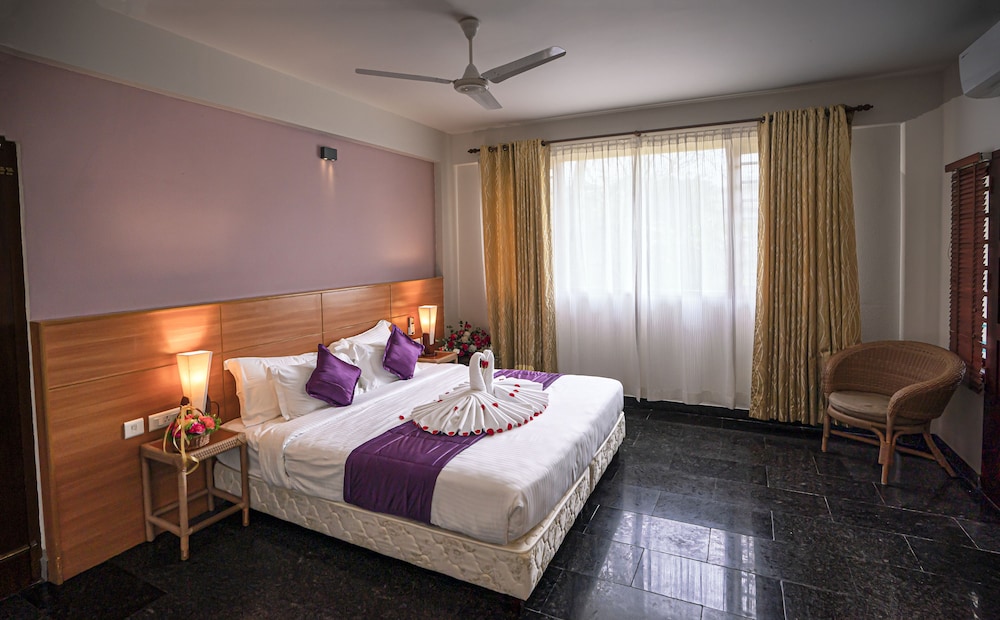 Deluxe Room, 1 Double Bed photo 3