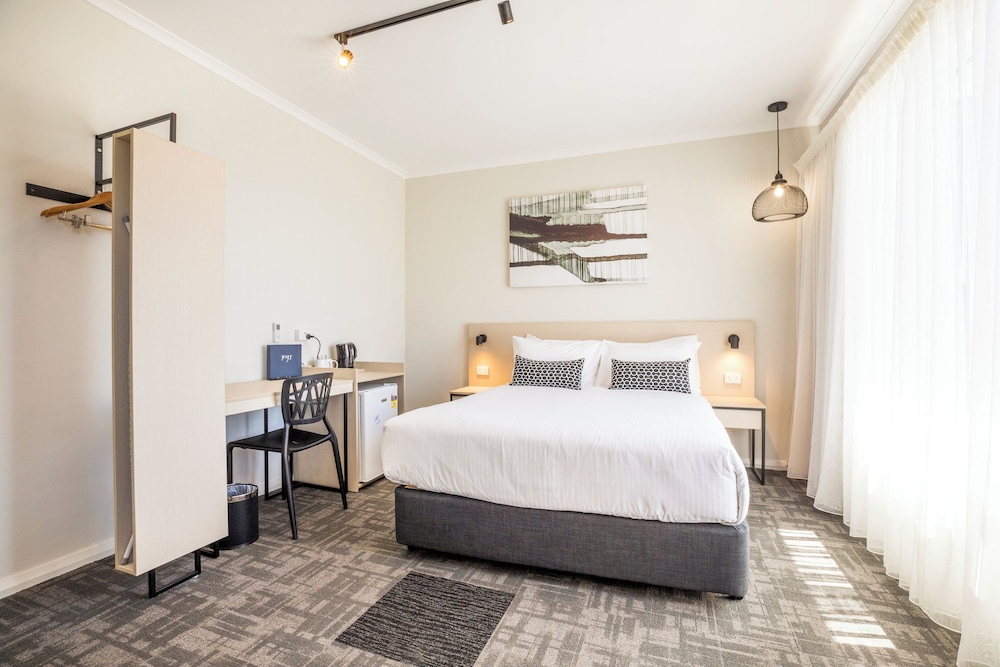 Studio, 1 Queen Bed