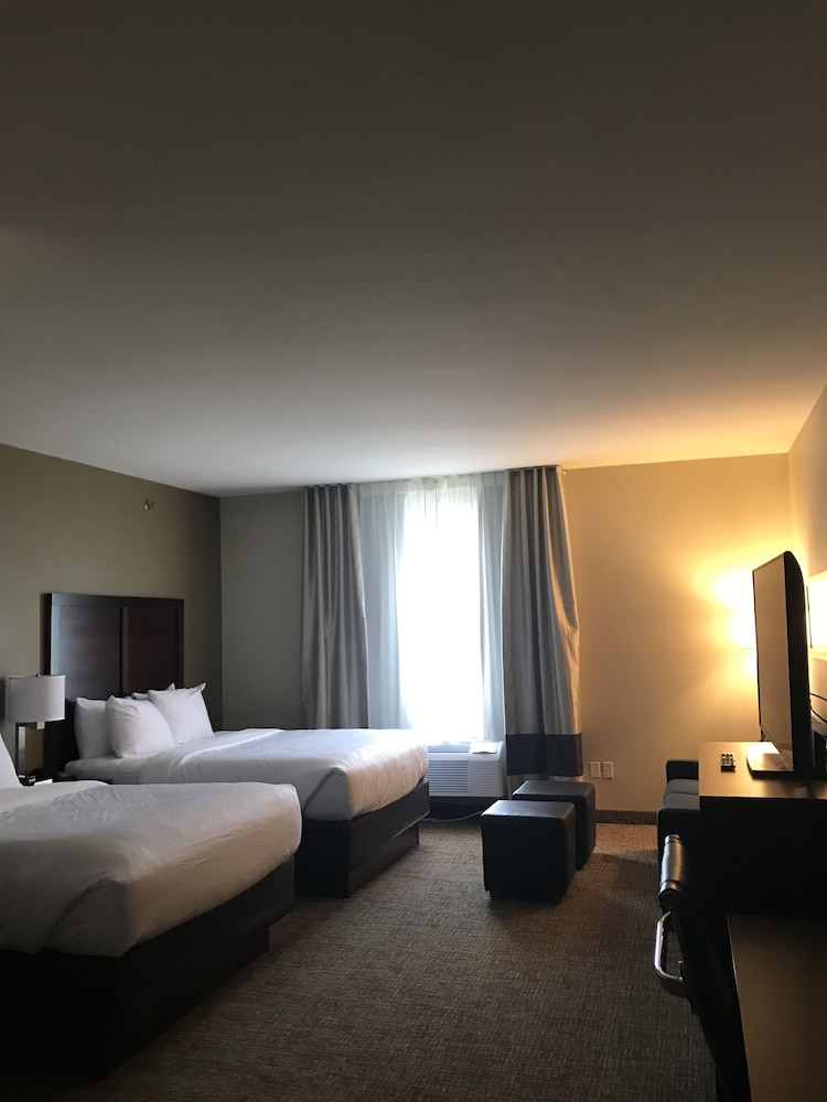 Room, 2 Queen Beds, Non Smoking - Photo 4