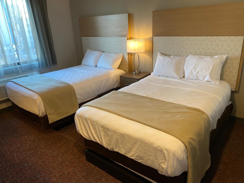 Room, 2 Queen Beds, Non Smoking photo 2