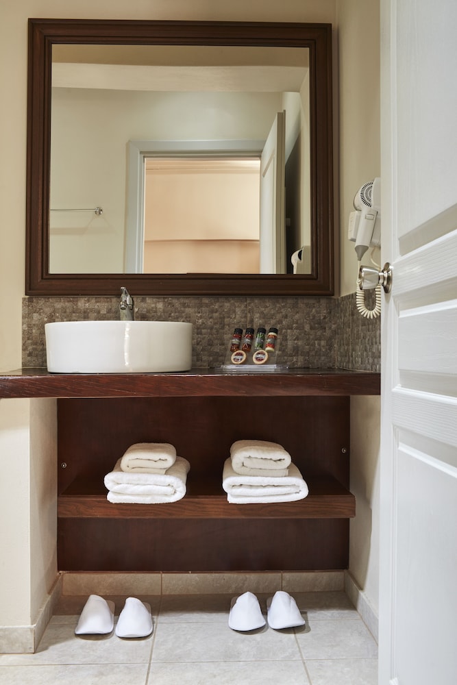 Deluxe Suite, Mountain View photo 2