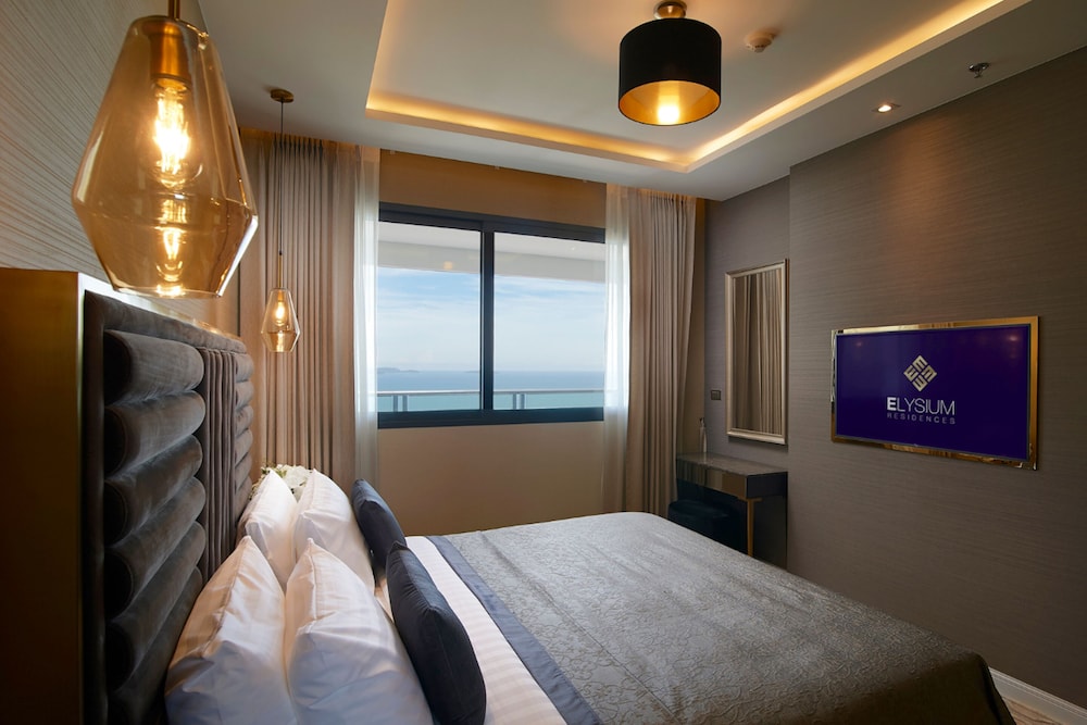 2 bedroom Deluxe Seaview Suite - Photo 5