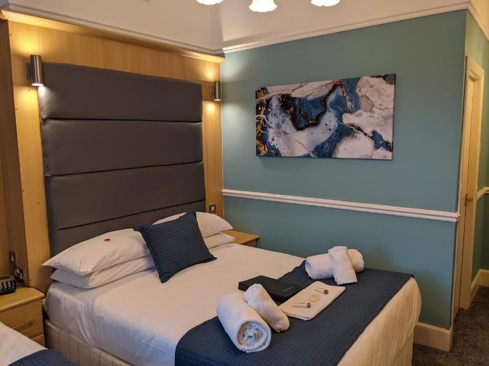 Standard Triple Room - Photo 3