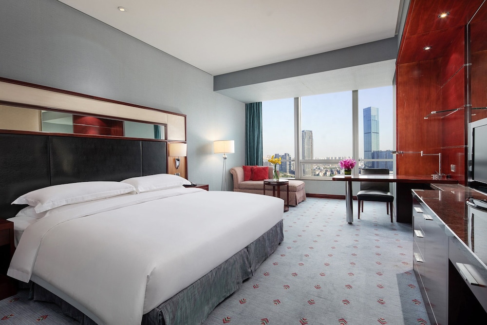 Standard Room, 1 King Bed - Photo 2