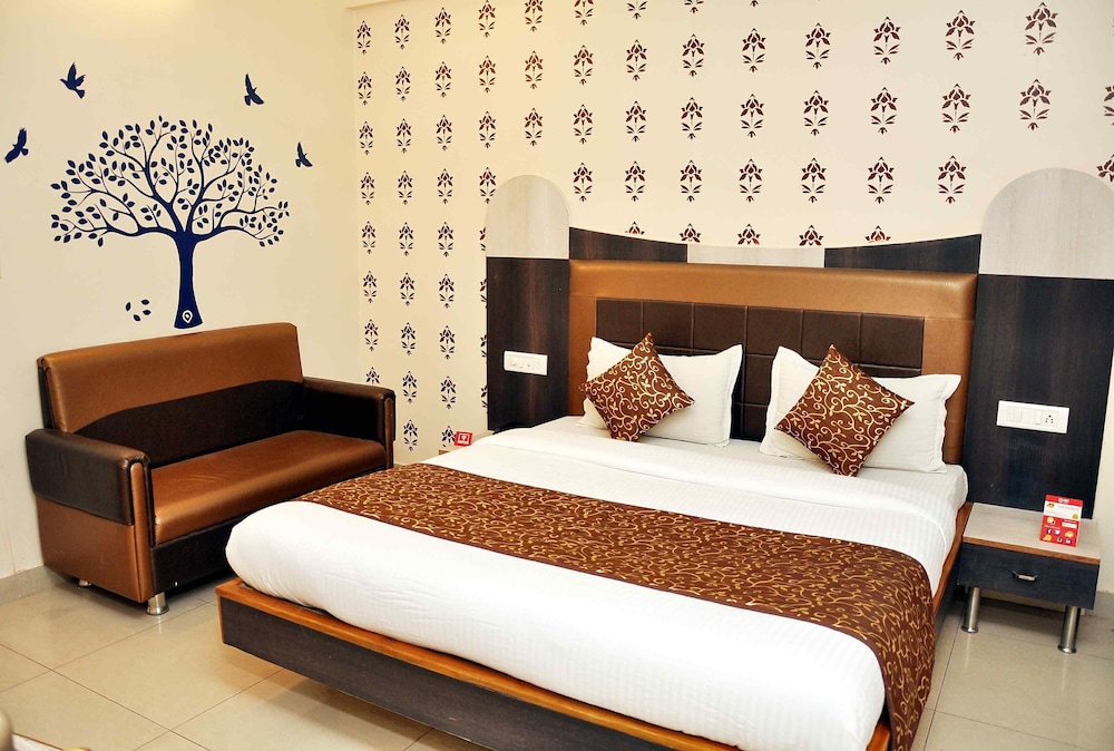 Deluxe Room, City View photo 1