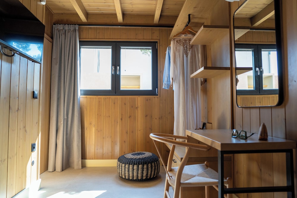 Design Villa, 2 Bedrooms, Private Pool, Mountain View