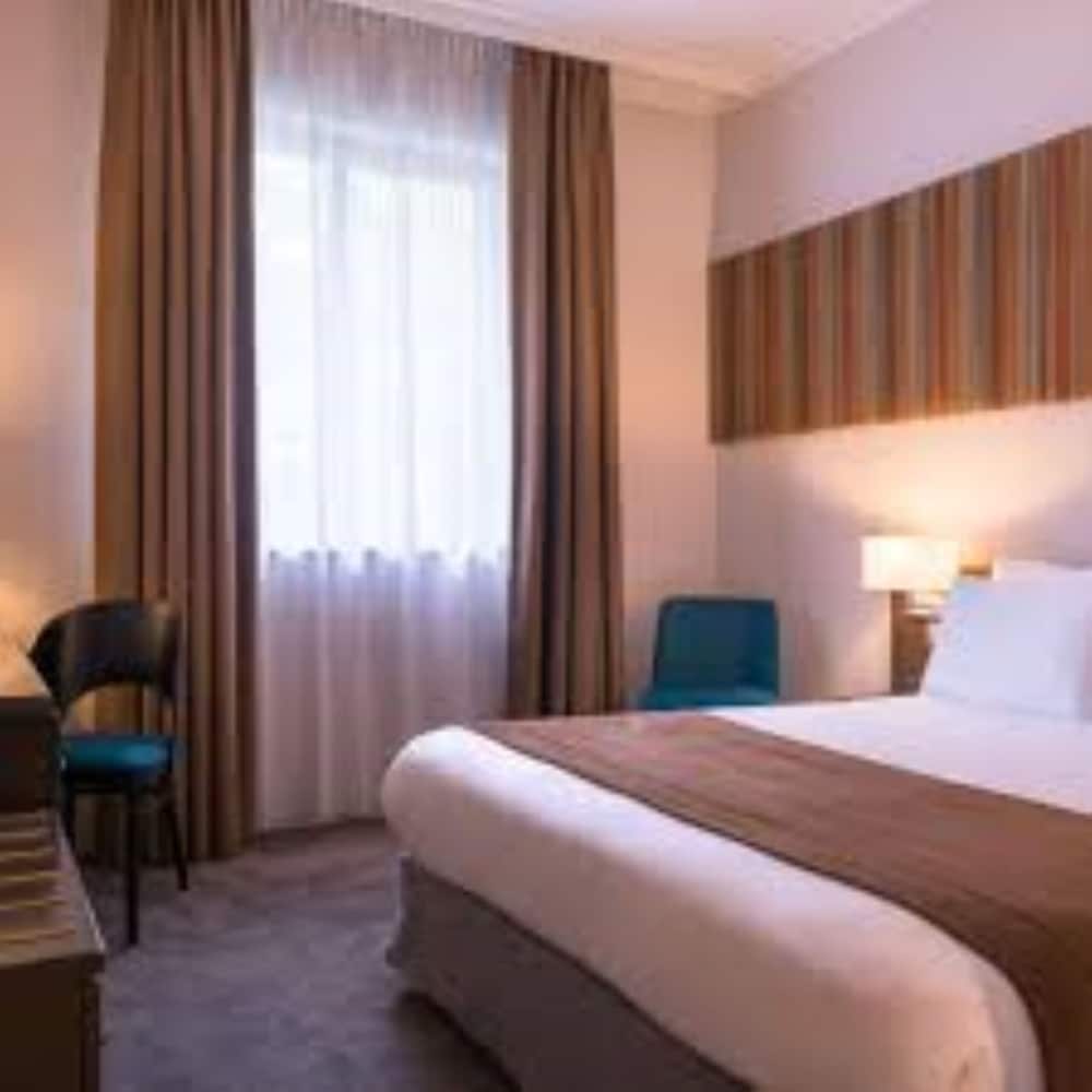 Classic Single Room