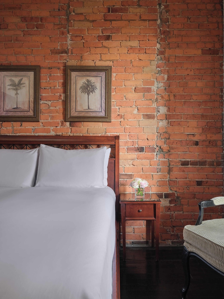 Classic Room, 1 Queen Bed