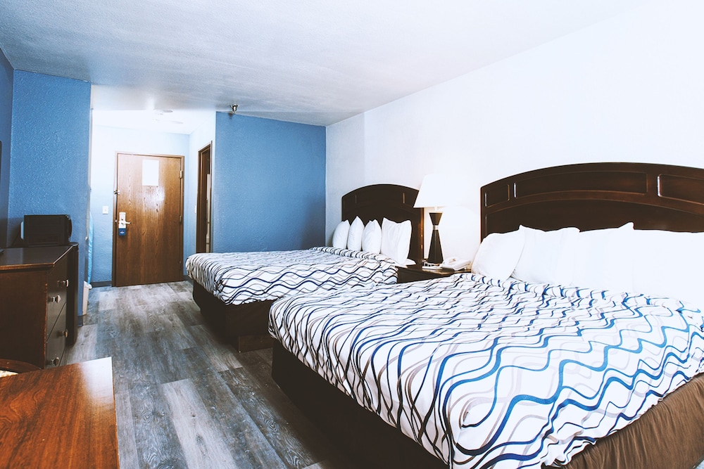 Executive Room, 2 Queen Beds, Non Smoking