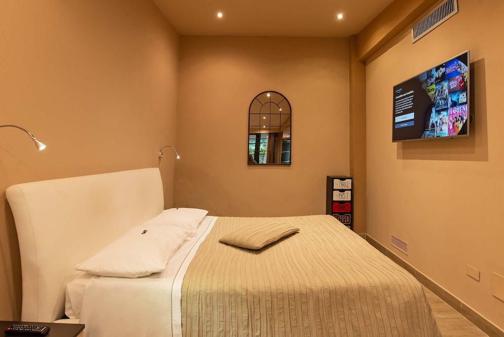 Deluxe Studio, 1 Double Bed photo 2