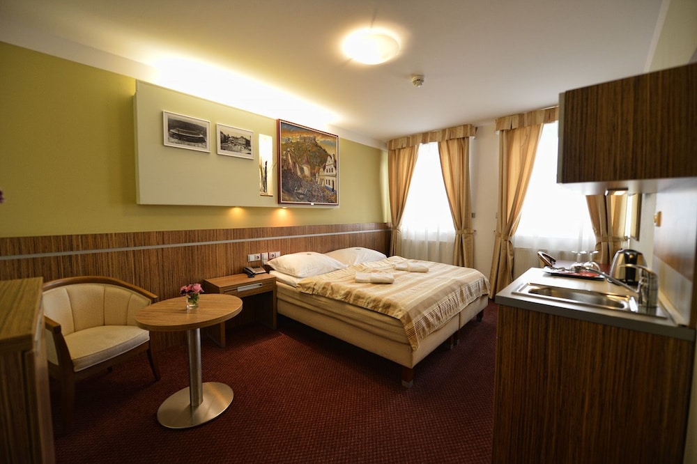 Double Room - Photo 1