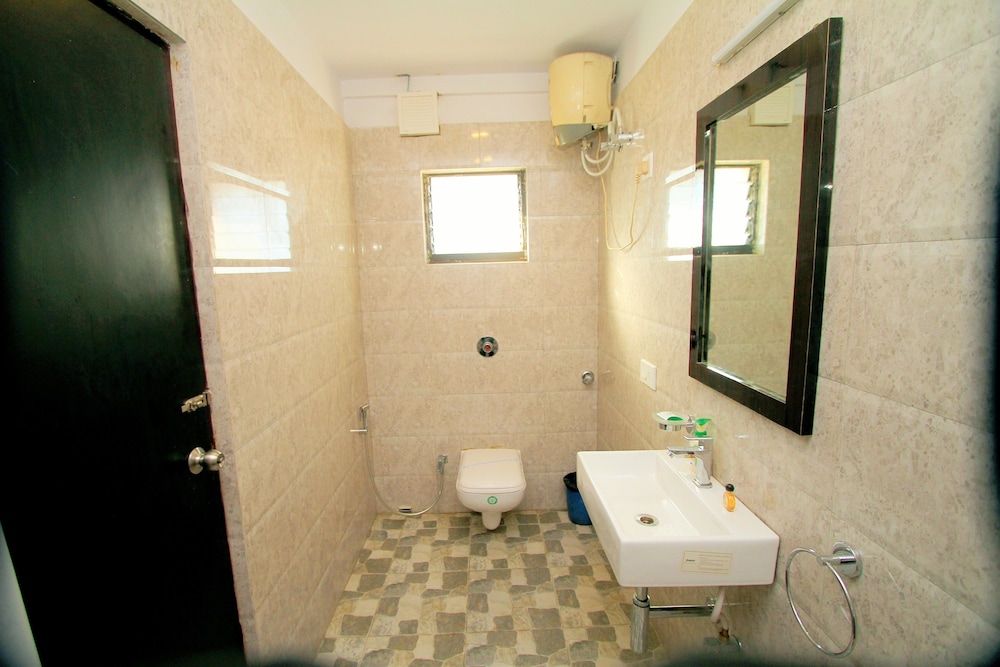 Super Deluxe Room - Photo 8