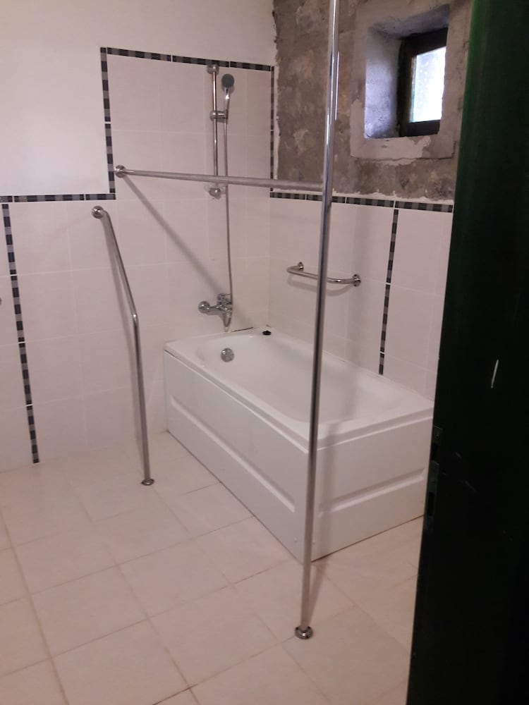 Family Room, Accessible