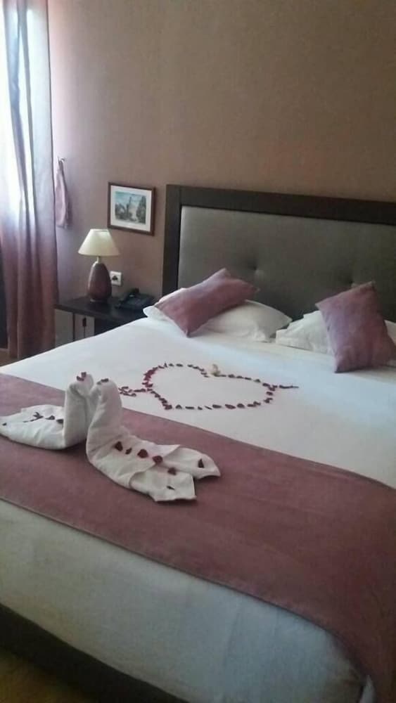 Suite photo 1