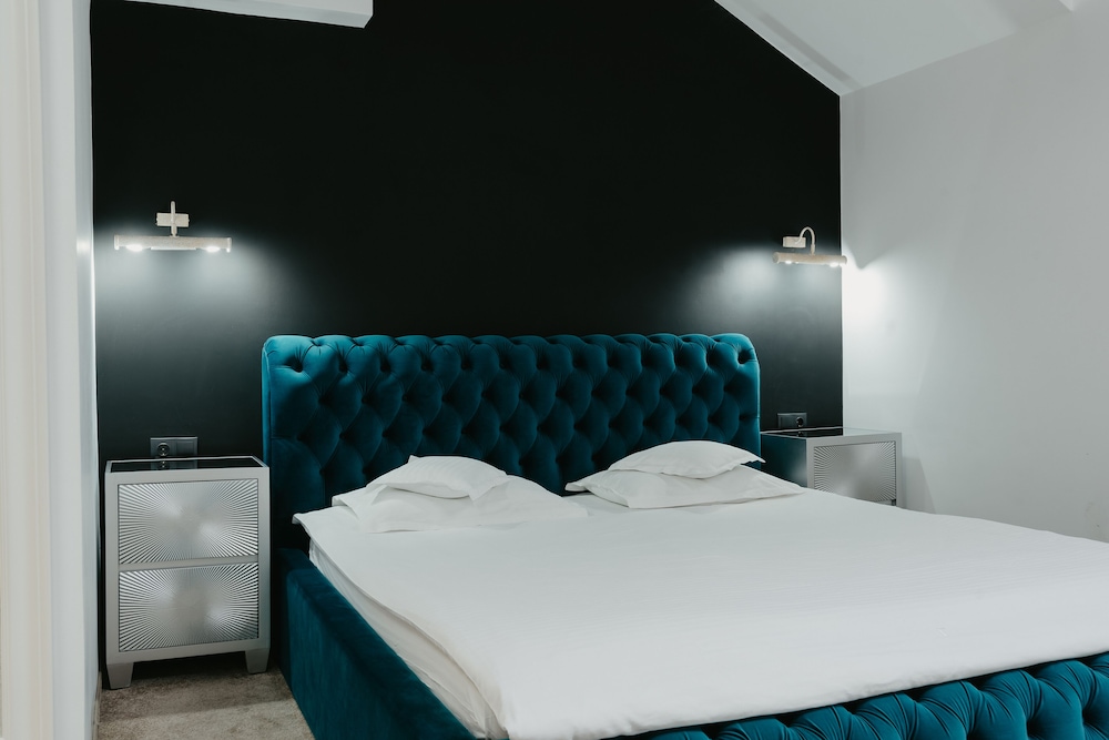 Deluxe Double Room, 1 Bedroom, Non Smoking (Attic room) photo 3