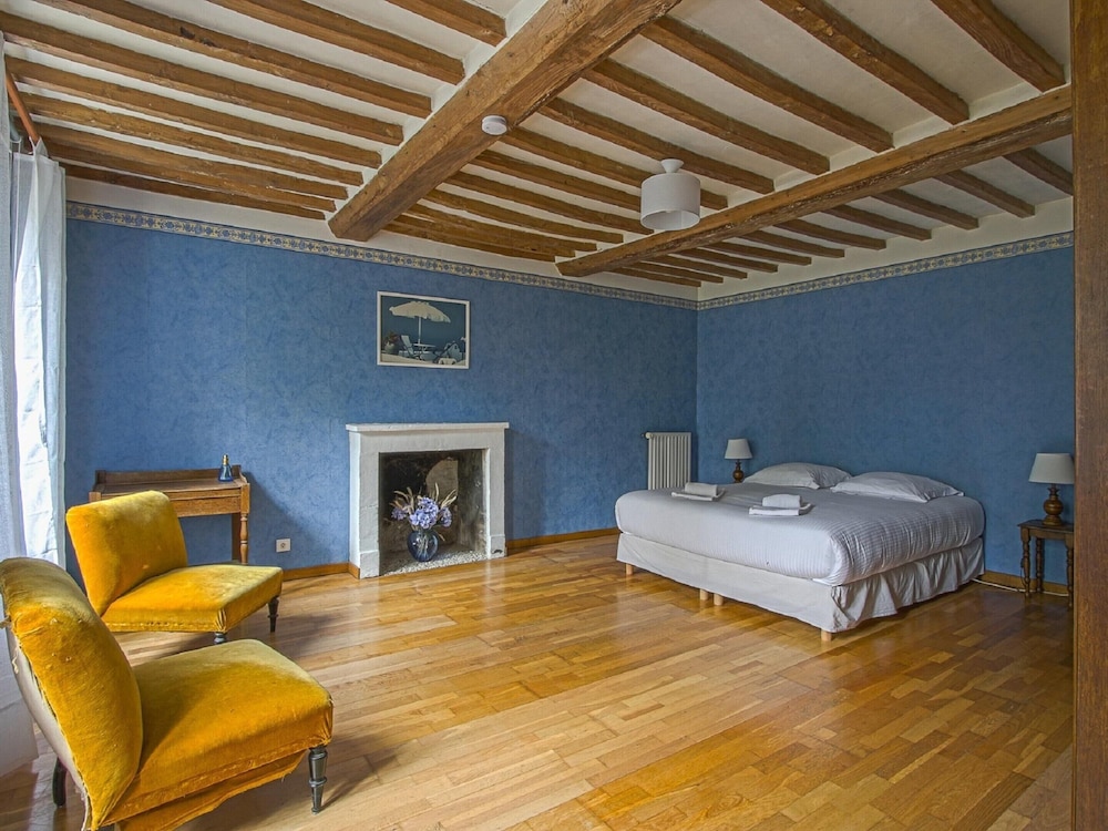 House photo 2