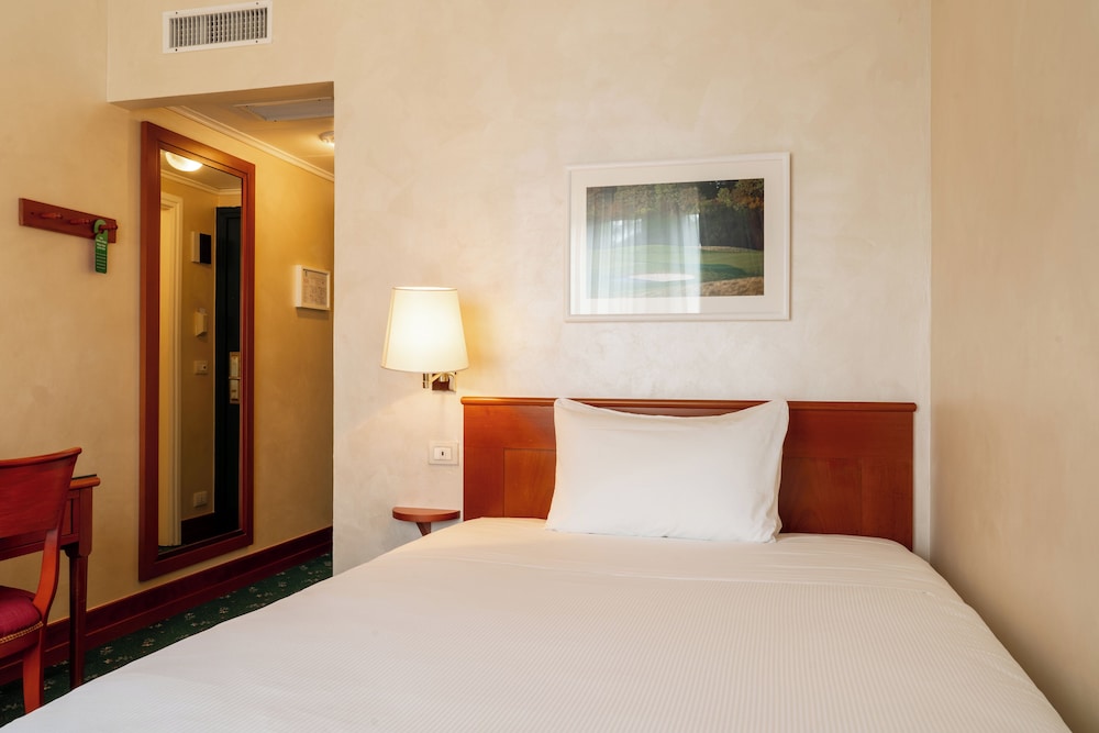 Deluxe Single Room photo 1