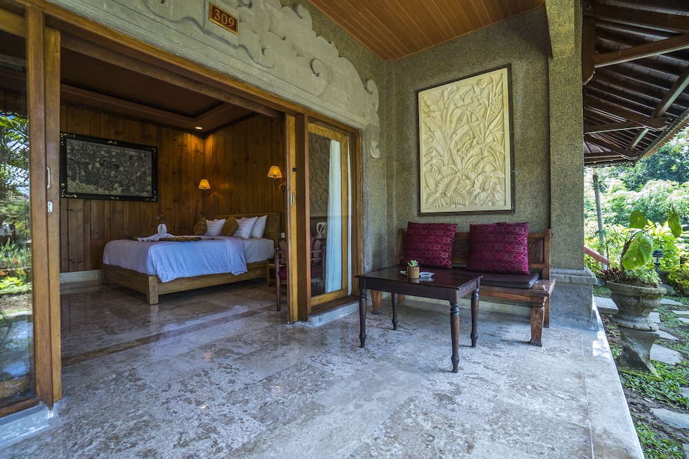 Deluxe Room, 1 Bedroom, Terrace, Garden View - Photo 3