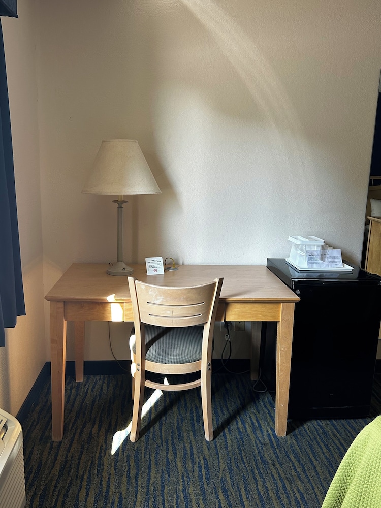 Standard Double Room, 2 Double Beds photo 3