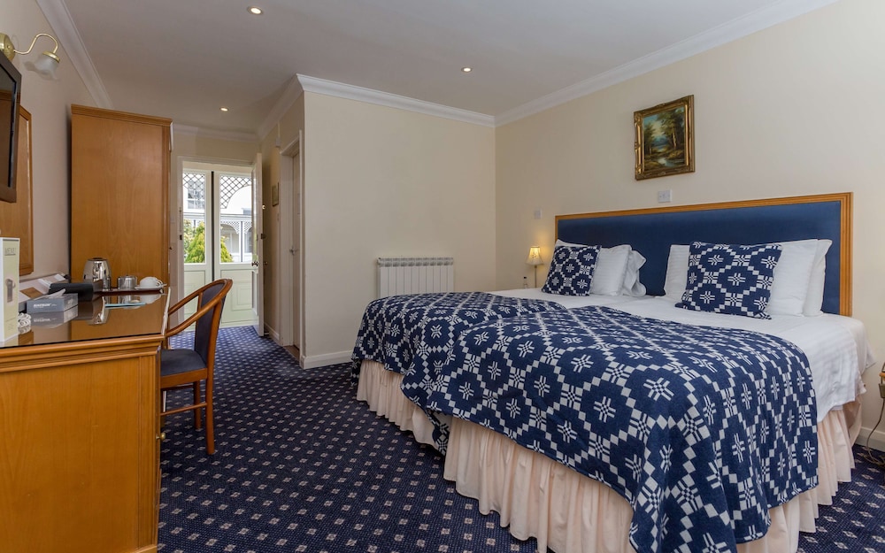 Comfort Room, 2 Twin Beds, Non Smoking photo 1
