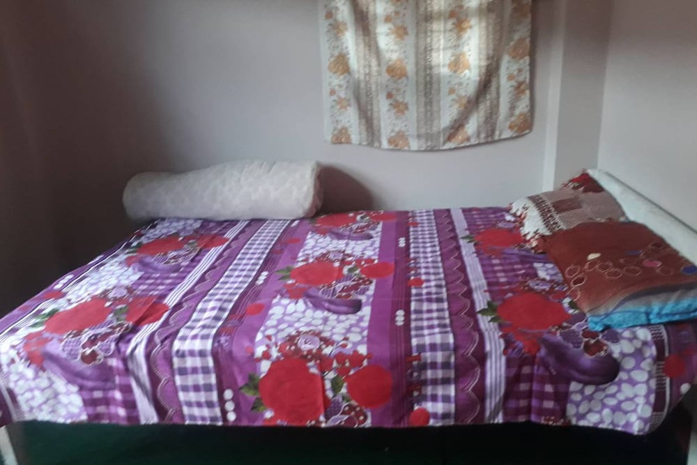 Basic Room, 1 Double Bed, Non Smoking photo 1