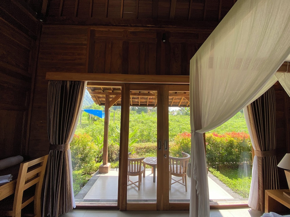Deluxe Double Room, Garden View - Photo 16