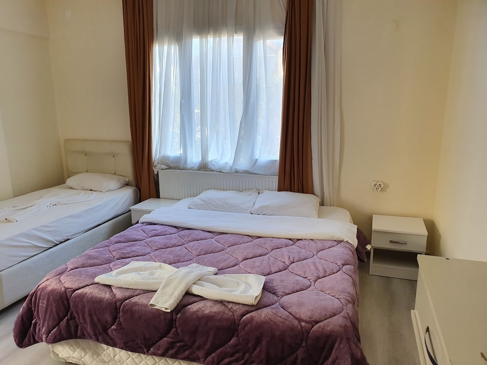 Classic Triple Room photo 3