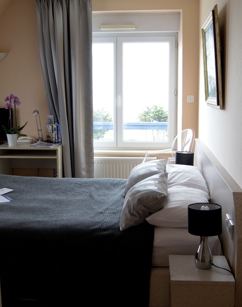Twin Room, Sea View