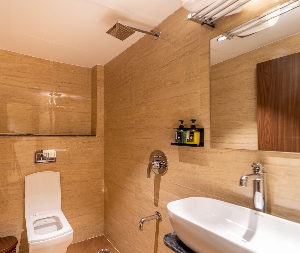 Deluxe Room - Photo 2