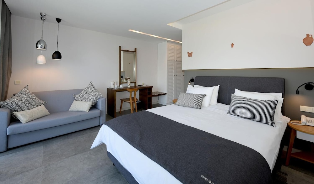 Double Room, Mountain View - Photo 19