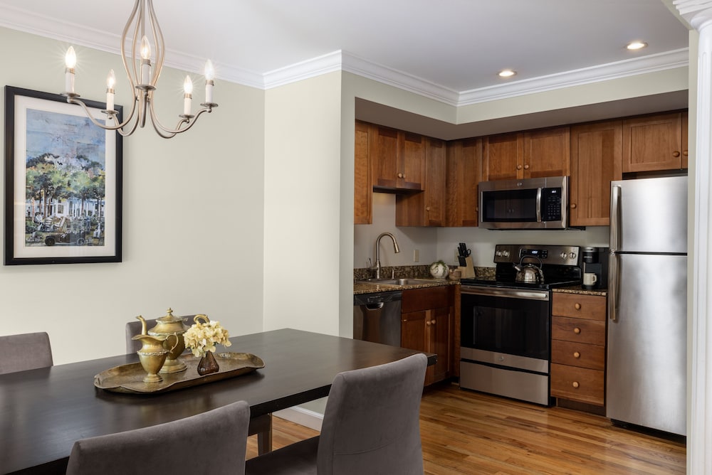 Premier Suite, 2 Bedrooms (Orvis Inn, King) - Photo 3