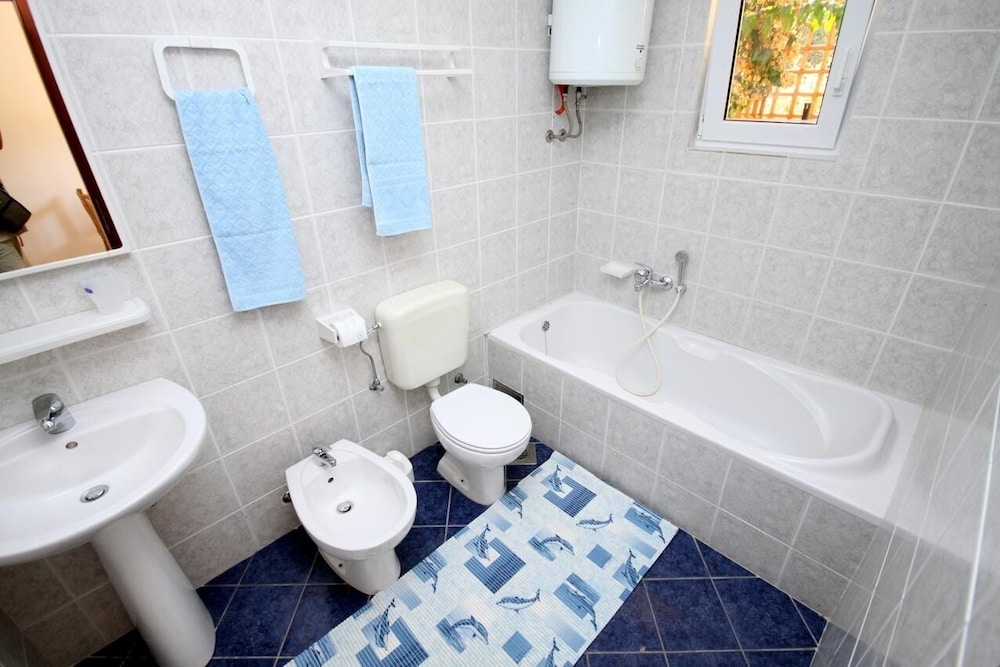 Apartment (Jagoda - next to the sea - B2(2+2)) photo 2