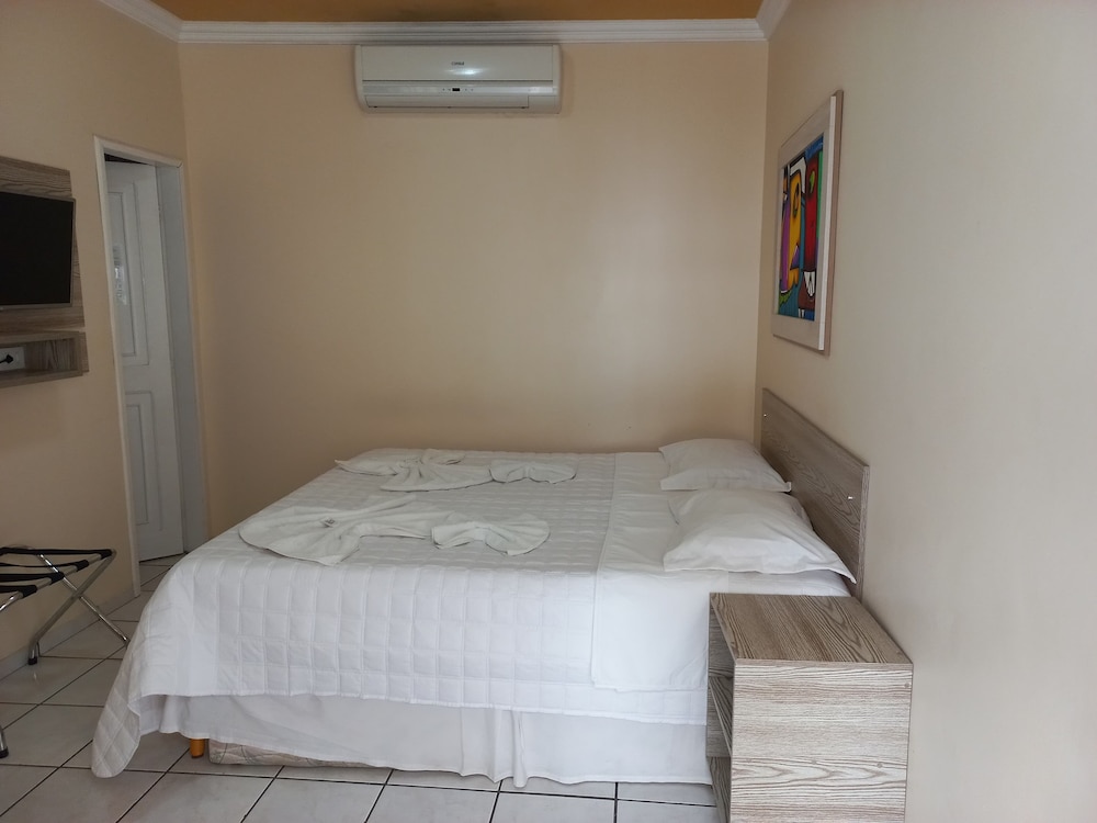 Superior Double Room, 1 King Bed, Ensuite photo 2