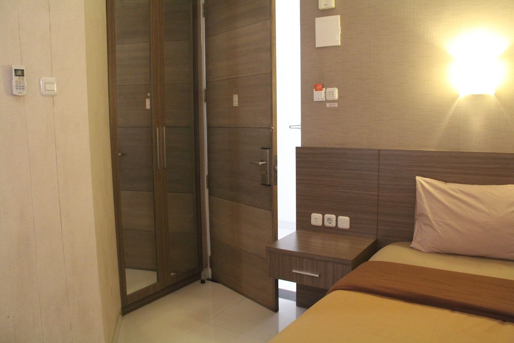Single Room photo 3