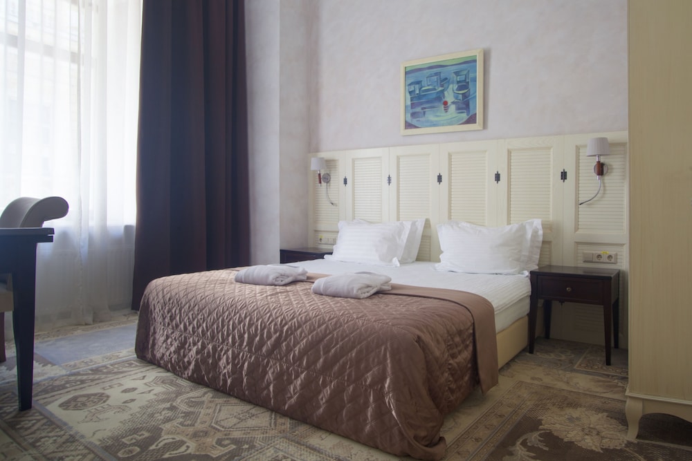 Luxury Suite photo 1