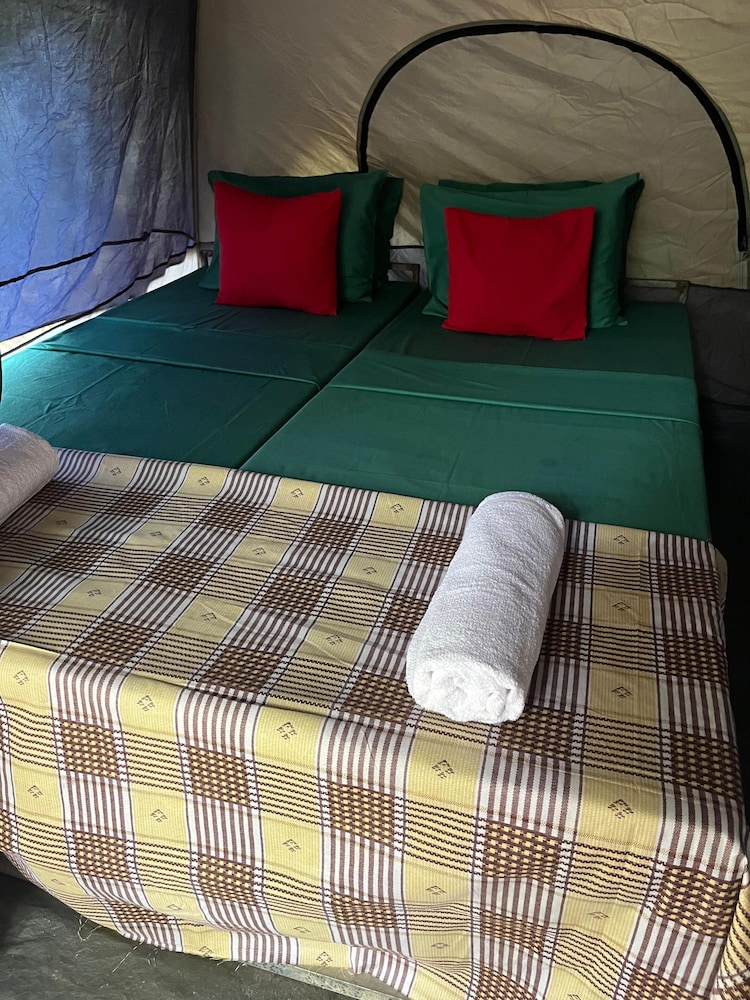 Standard Double or Twin Room, Lake View photo 1
