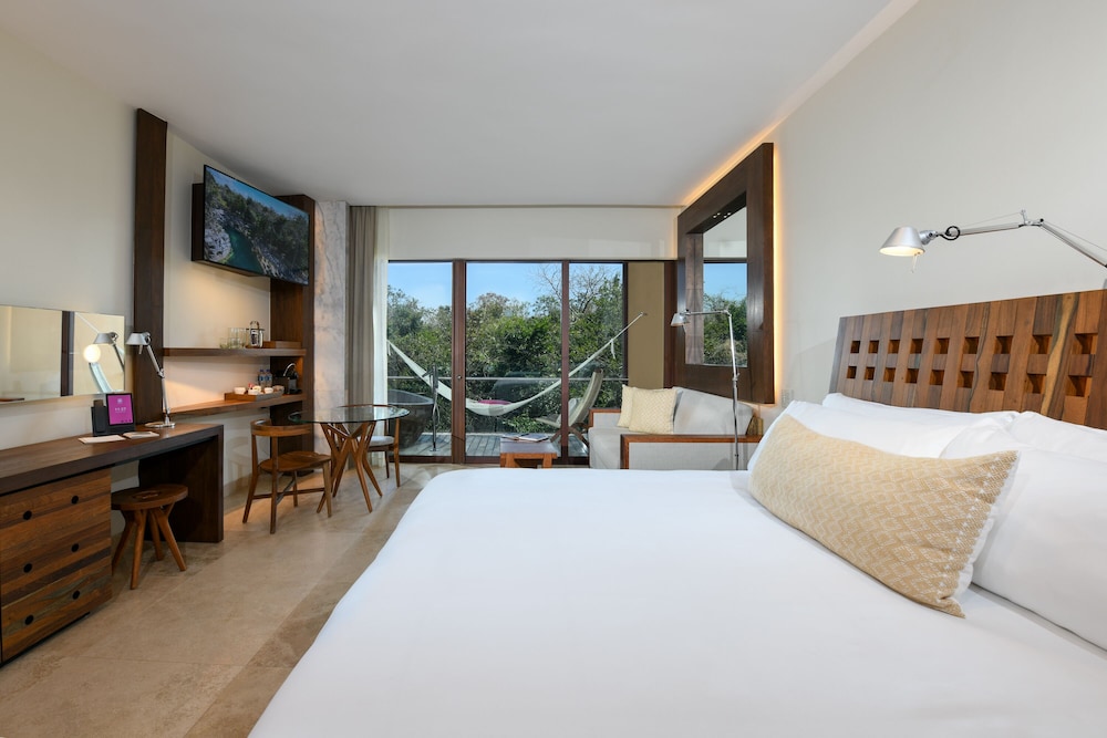 Suite River