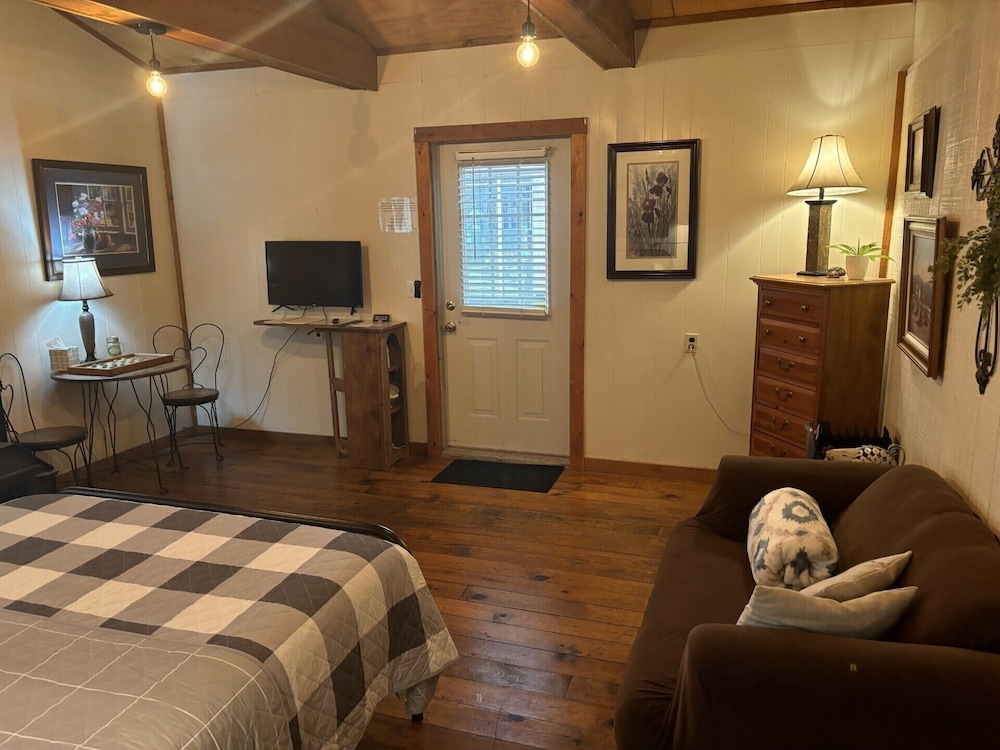 Cottage, Ensuite (Couples Cottage) photo 2