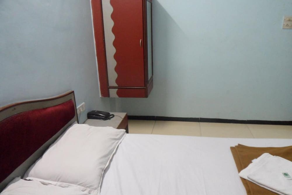 Economy Room photo 3