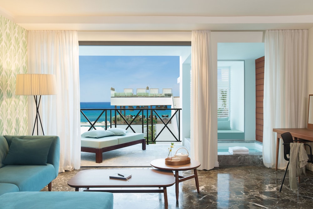 Junior Suite Garden View