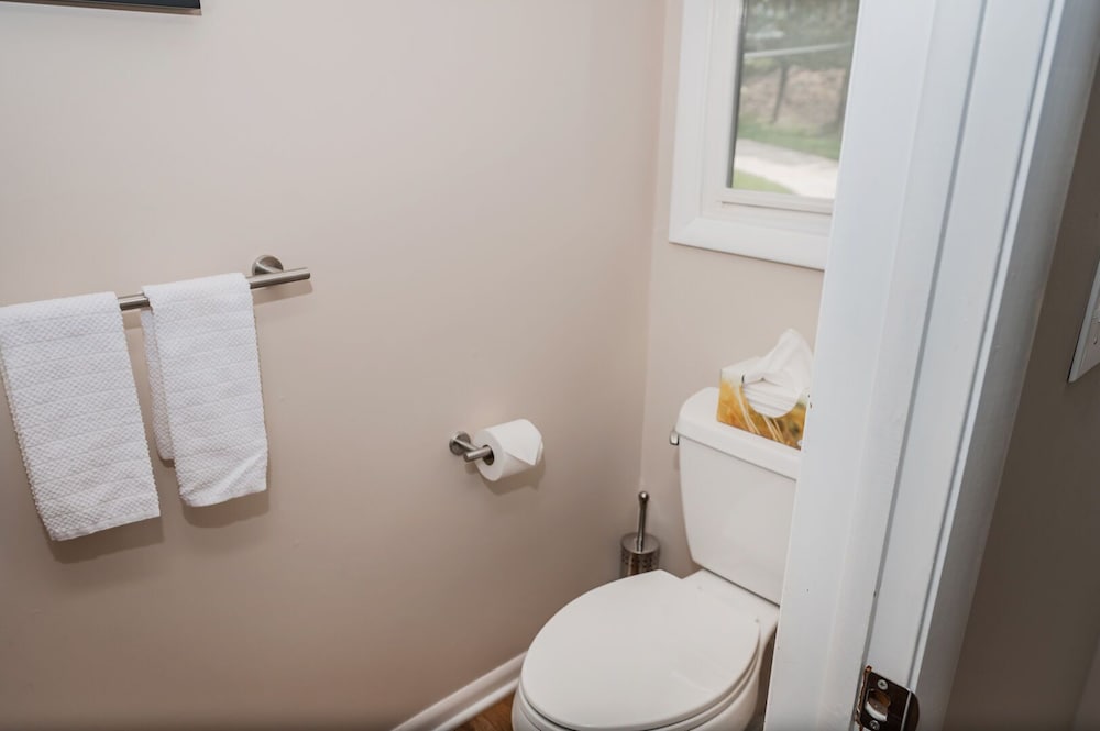 Luxury Condo photo 2