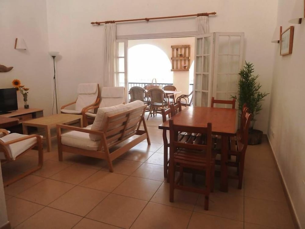 Apartment, 4 Bedrooms, Sea View (AM7) photo 3