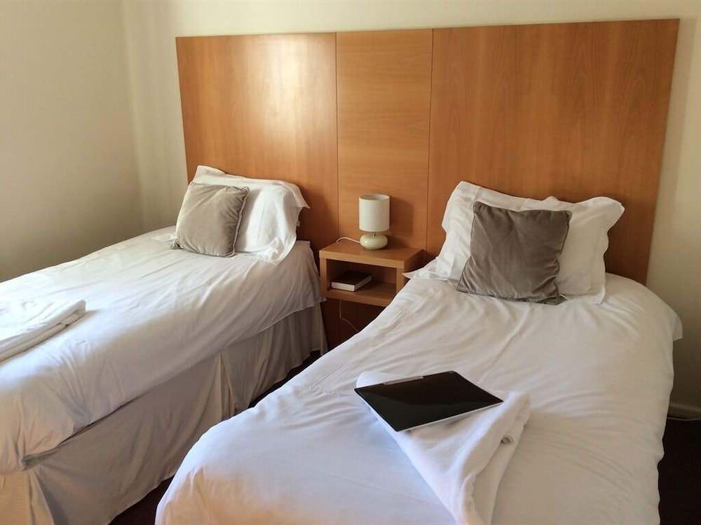 Twin Room, Ensuite photo 1