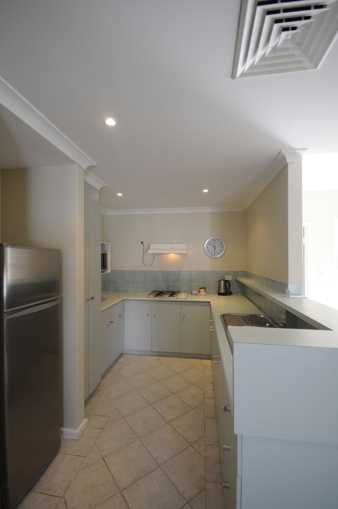 Family Apartment, 2 Bedrooms, 2 Bathrooms - Photo 7
