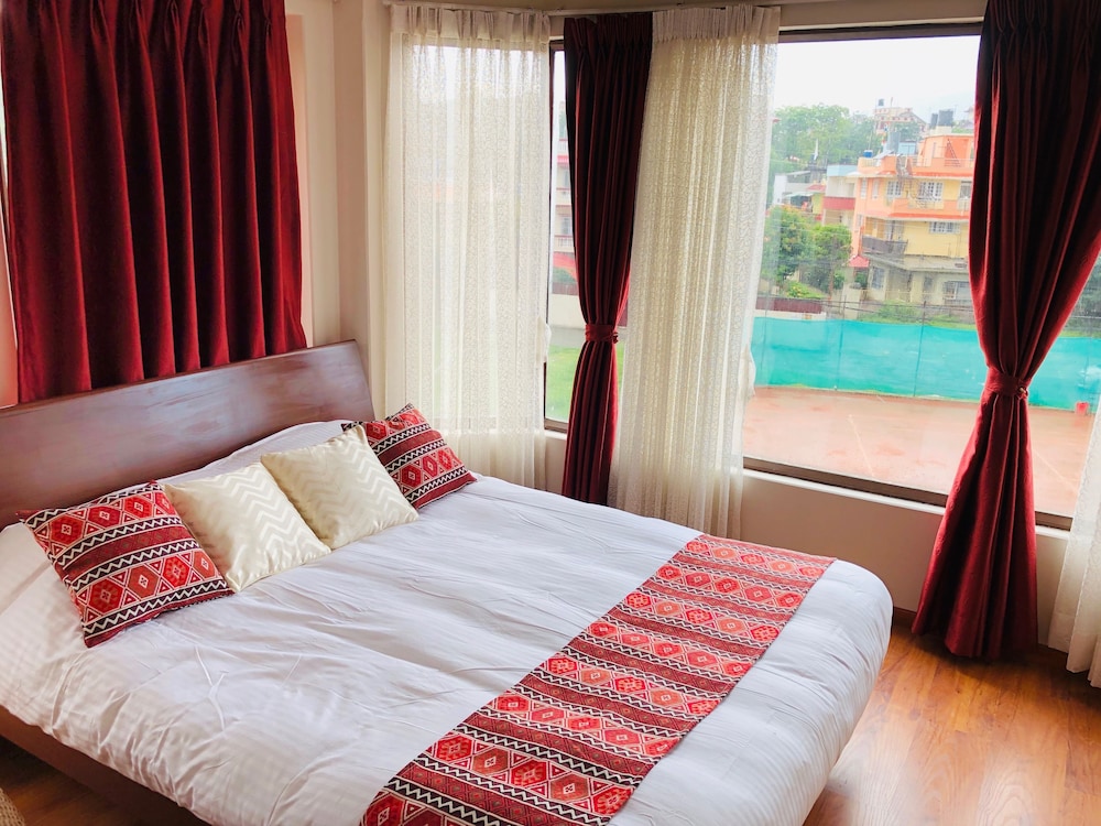 Premium Single Room, 1 Bedroom, Courtyard View photo 1