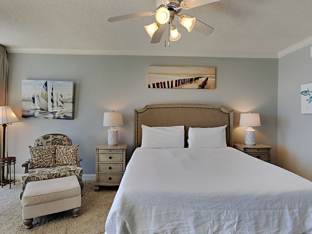 Condo, Multiple Beds, Balcony, Ocean View (#1003 - No Pets) photo 1