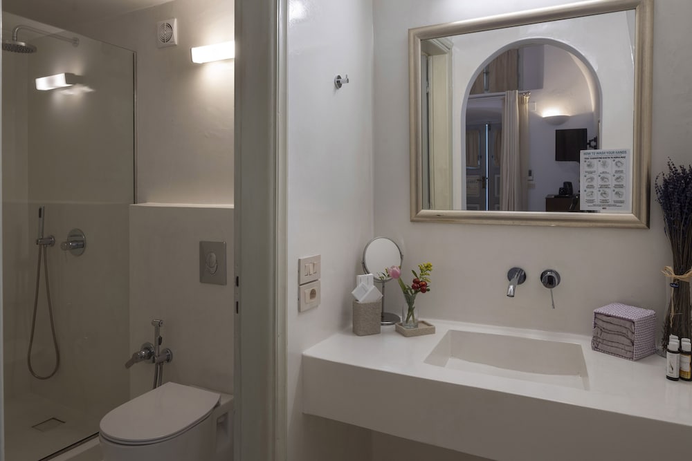 Standard Room - Photo 5