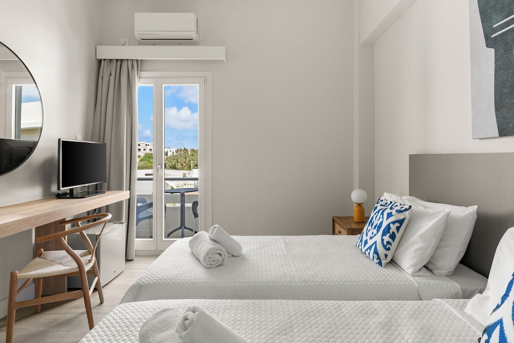 Classic Double Room - Photo 7